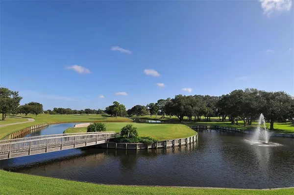 $2,600 | 7510 Preserves Court, Sarasota, FL 34243