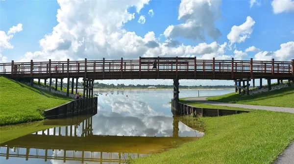 $2,600 | 7510 Preserves Court, Sarasota, FL 34243