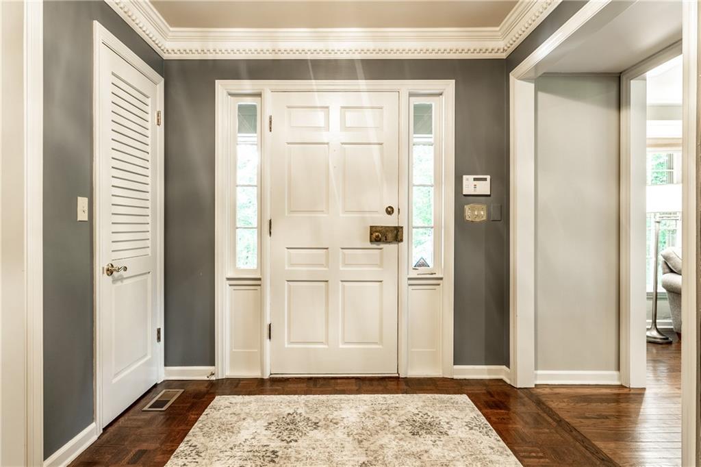 7580 Sargent Road Indianapolis, IN 46256 - Photo 5 of 56 Gallery Image 5