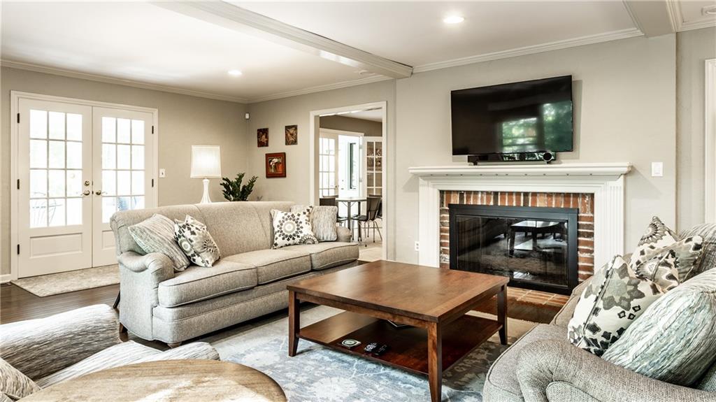 7580 Sargent Road Indianapolis, IN 46256 - Photo 7 of 56 Gallery Image 7