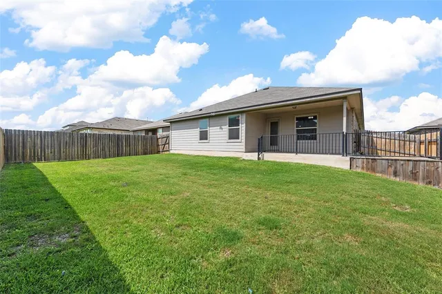 $279,000 | 3217 Beutel Road, Lorena, TX 76655