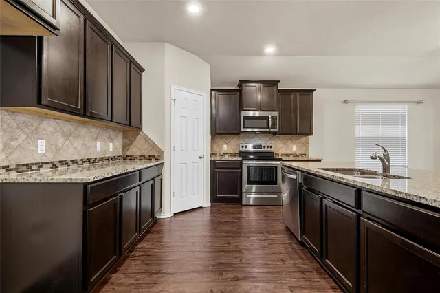 $279,000 | 3217 Beutel Road, Lorena, TX 76655