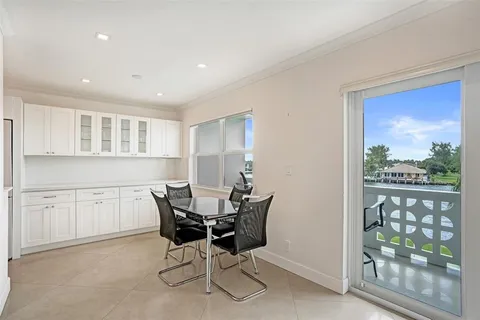 a view of walk in closet