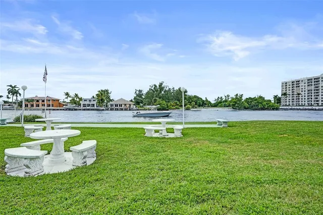 $350,000 | 1001 North Riverside Drive, Unit 304, Pompano Beach, FL 33062