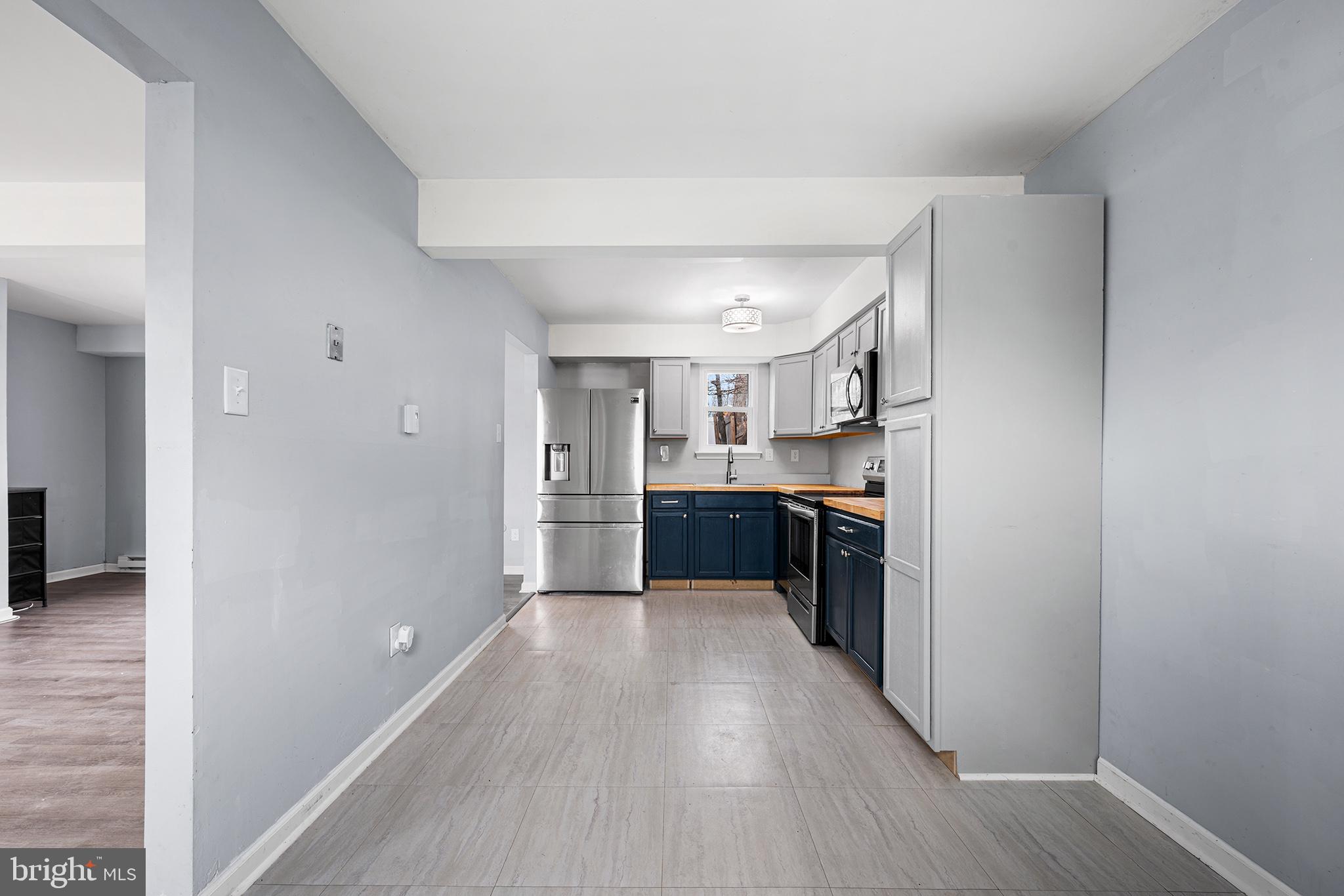 69 Edinshire Road Sicklerville, NJ 08081 - Photo 12 of 33