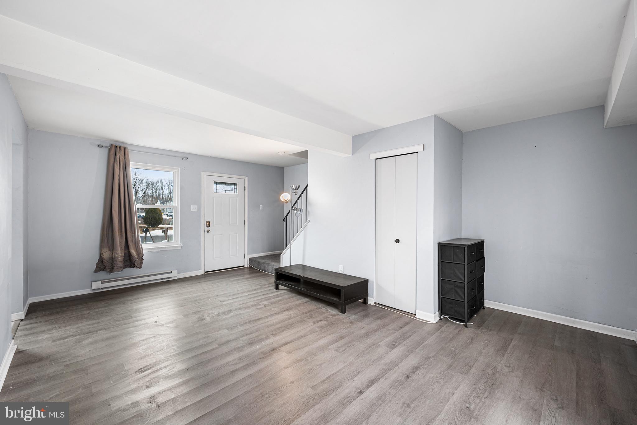 69 Edinshire Road Sicklerville, NJ 08081 - Photo 7 of 33