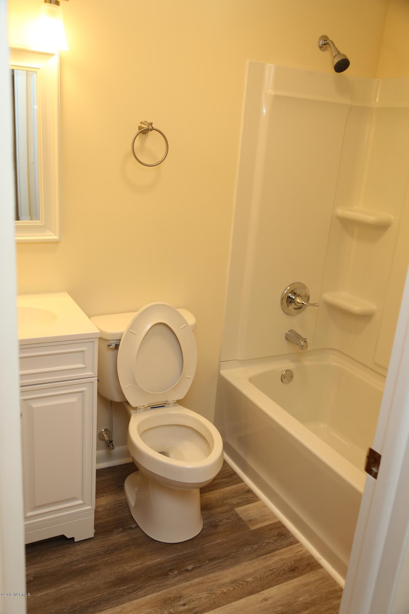 605 Raleigh Road Clinton, NC 28328 - Photo 23 of 29 IMG_8020