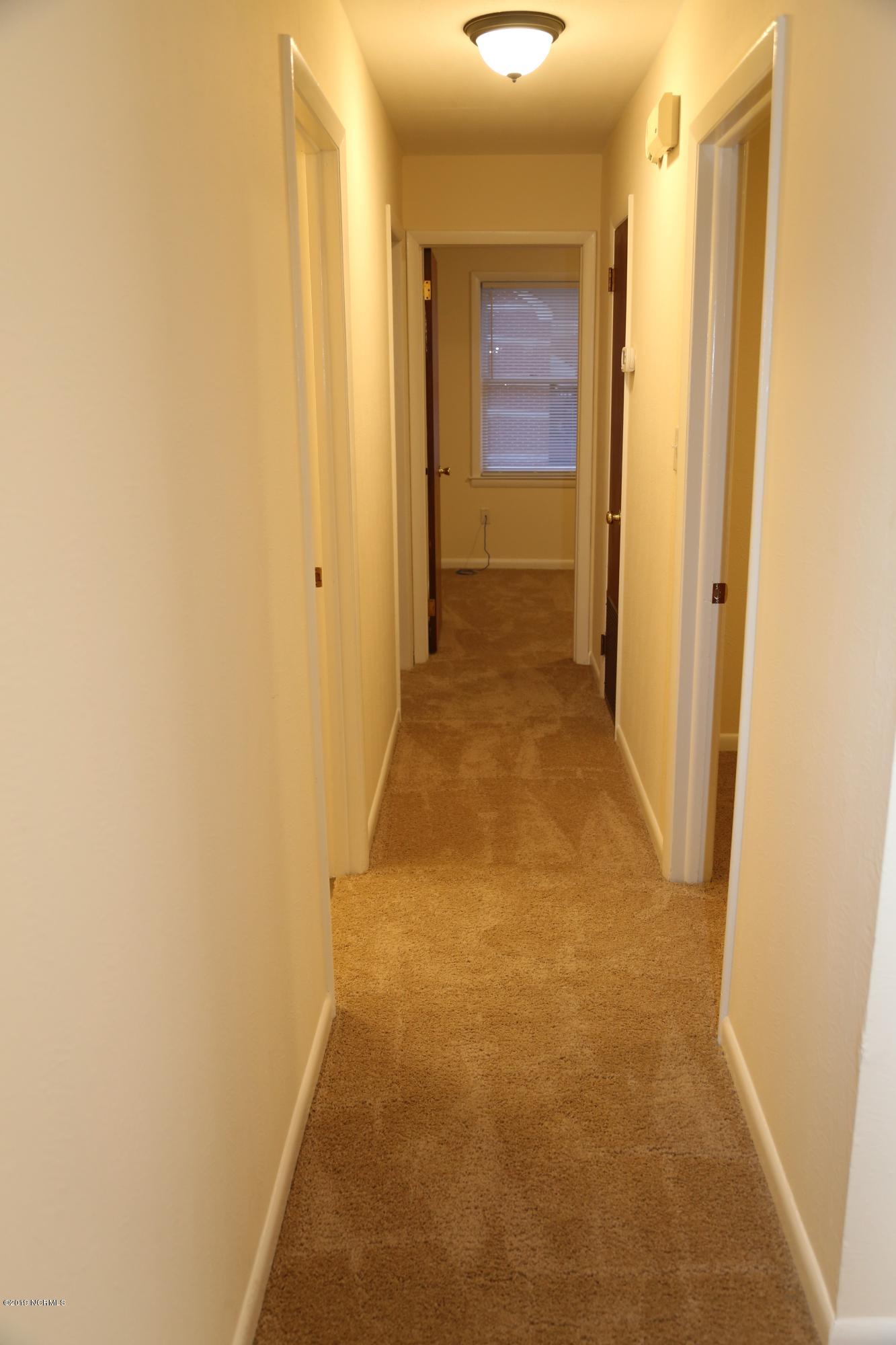605 Raleigh Road Clinton, NC 28328 - Photo 27 of 29 IMG_8030