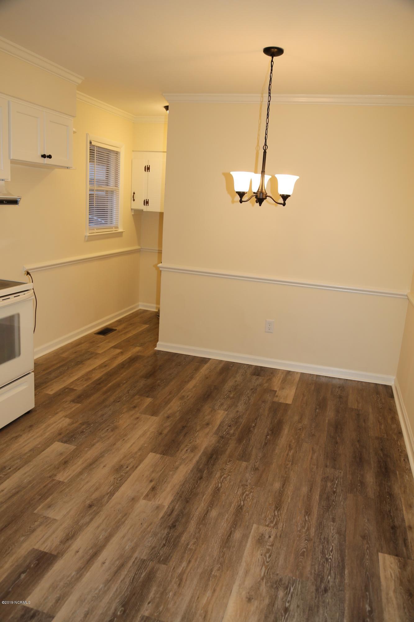 605 Raleigh Road Clinton, NC 28328 - Photo 29 of 29 IMG_8037