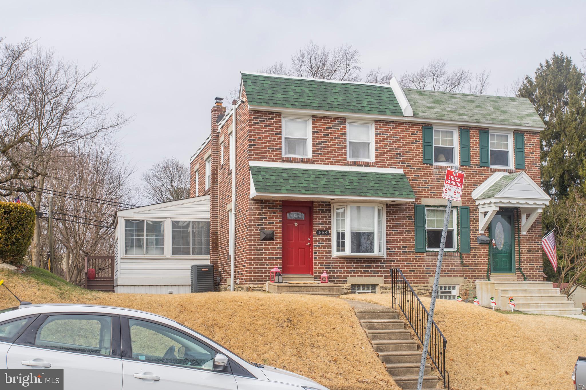 558 Overlook Road Philadelphia, PA 19128 - Photo 1 of 39