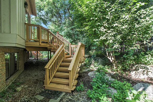 $575,000 | 4826 Cliffside Drive, Unit 18, West Bloomfield, MI 48323