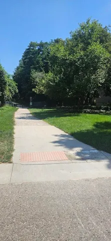 $575,000 | 4826 Cliffside Drive, Unit 18, West Bloomfield, MI 48323