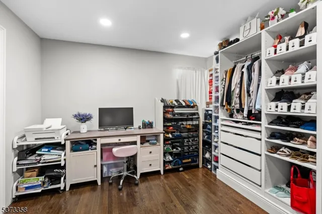 $700,000 | 12 Kingston Road, Wayne, NJ 07470