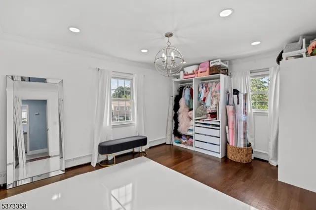 $700,000 | 12 Kingston Road, Wayne, NJ 07470