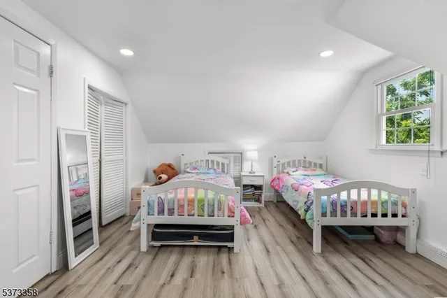 $700,000 | 12 Kingston Road, Wayne, NJ 07470