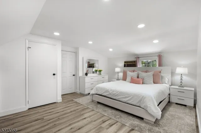 $700,000 | 12 Kingston Road, Wayne, NJ 07470