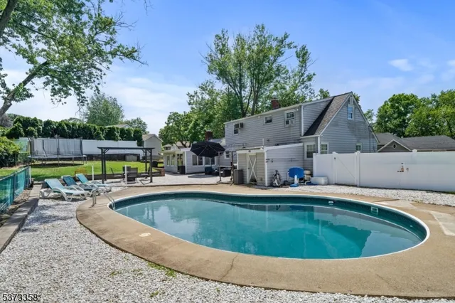 $700,000 | 12 Kingston Road, Wayne, NJ 07470