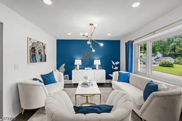 $700,000 | 12 Kingston Road, Wayne, NJ 07470