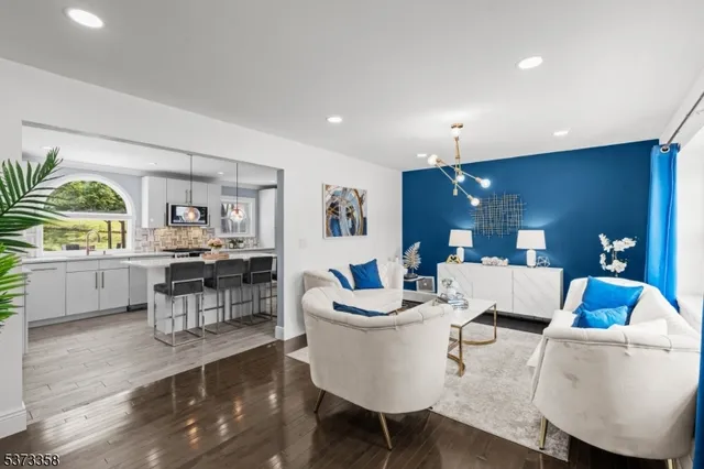 $700,000 | 12 Kingston Road, Wayne, NJ 07470