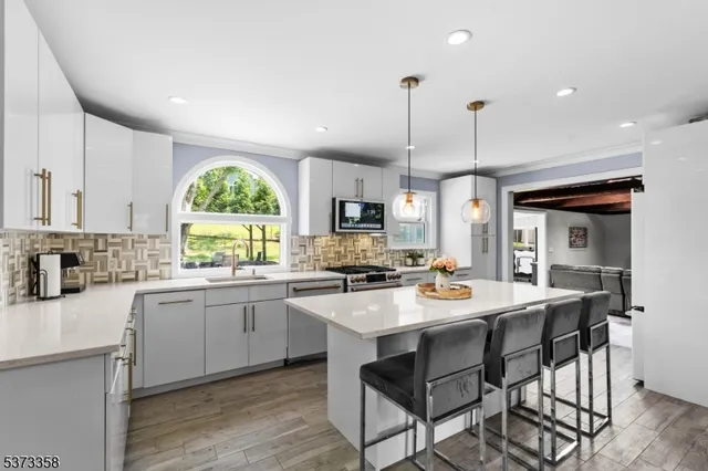 $700,000 | 12 Kingston Road, Wayne, NJ 07470