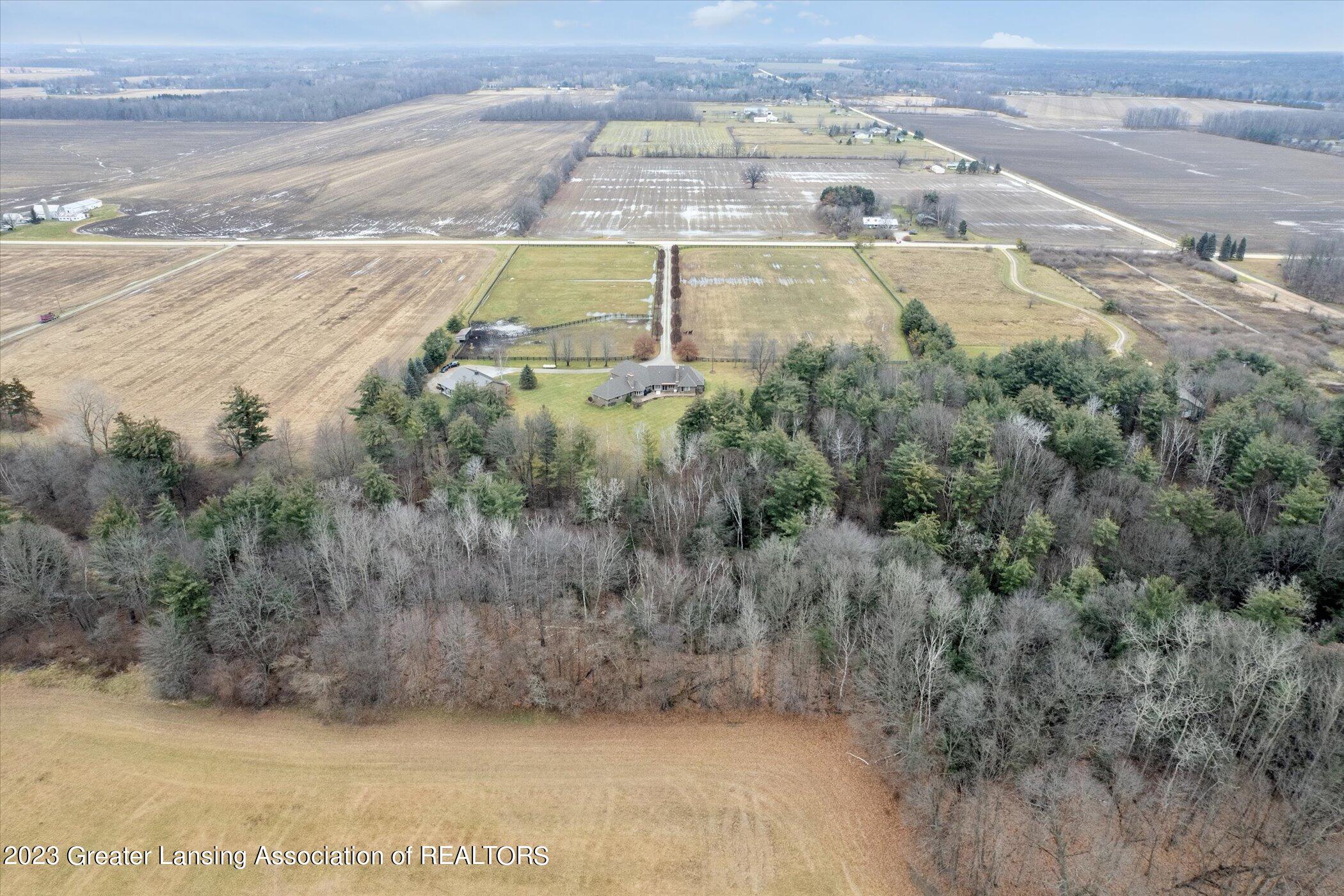 7571 Beard Road Avoca, MI 48006 - Photo 79 of 88 94-7571-Beard-Rd-Avoca-MI-48006-WindowSt