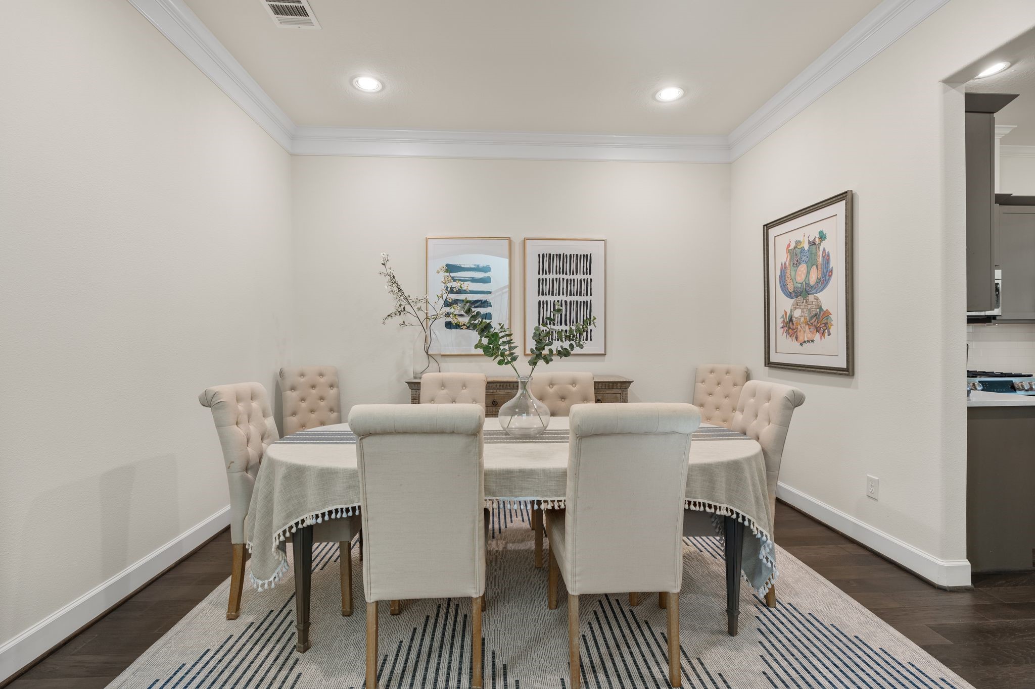 5230 Darling Street Houston, TX 77007 - Photo 3 of 34 Upon entering the home, you see the dining room which has its own separate space but is still open to the living areas.