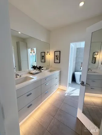 $1,585,000 | 6033 Shelter Bay Avenue, Mill Valley, CA 94941