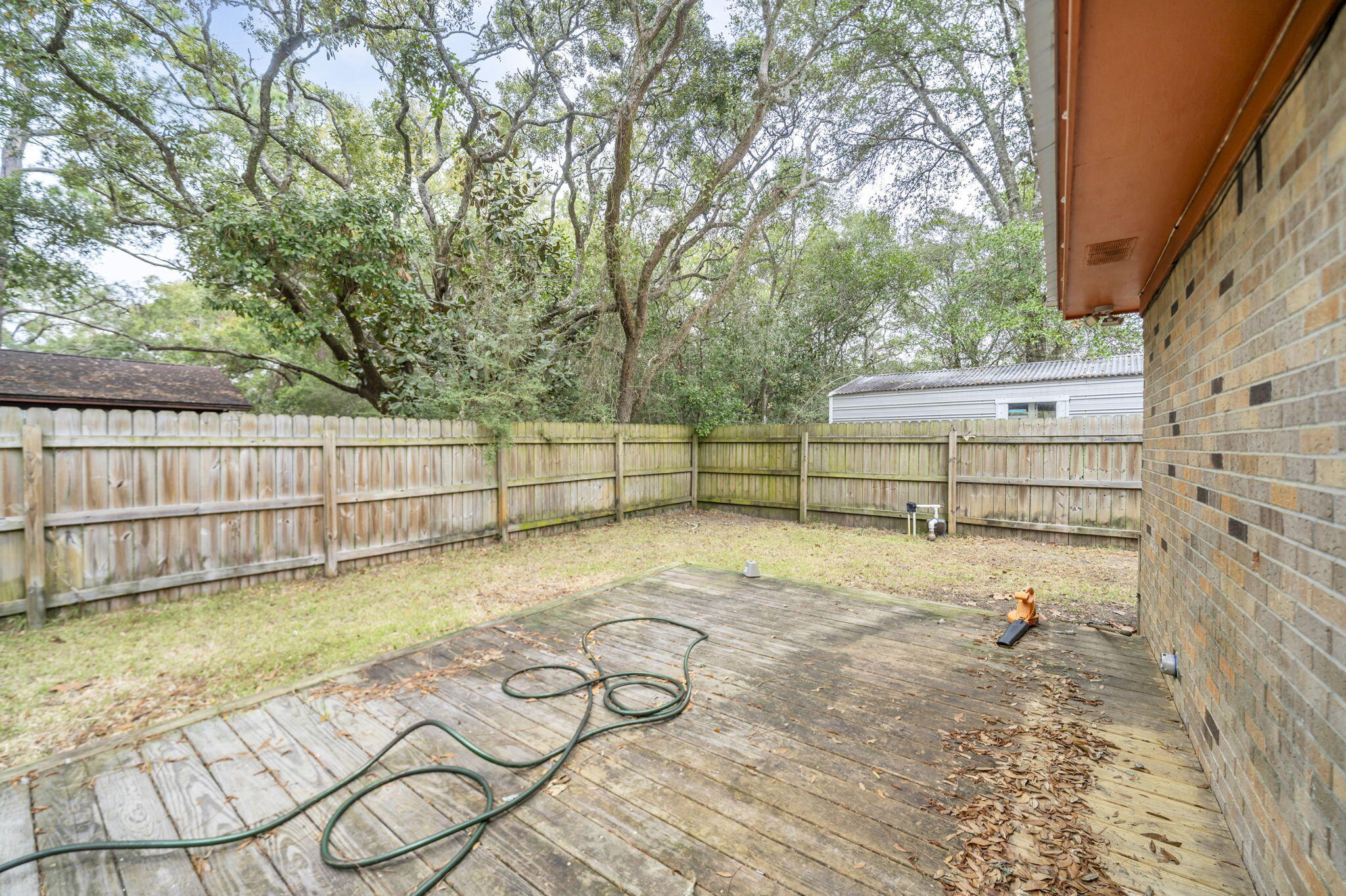 1020 Pinetree Road Mary Esther, FL 32569 - Photo 25 of 28 a view of a backyard