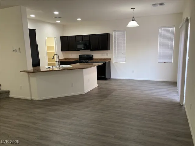 $2,150 | 9512 Knopfler Lane, Las Vegas, NV 89148