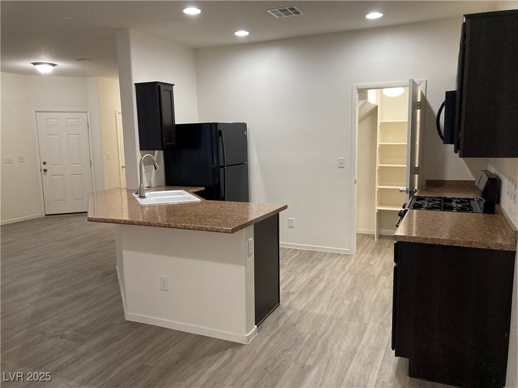 9512 Knopfler Lane Las Vegas, NV 89148 - Photo 5 of 23