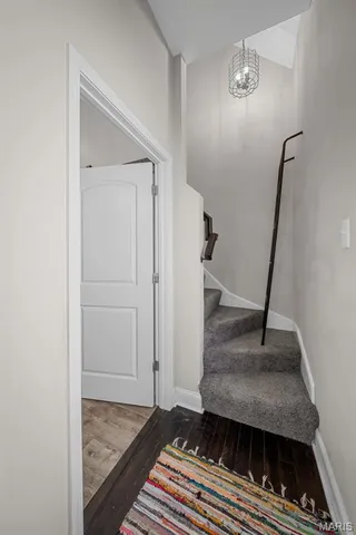 $275,000 | 917 North 5th Street, St. Charles, MO 63301