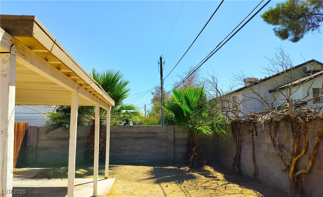 Undisclosed Address Las Vegas, NV 89108 - Photo 20 of 22