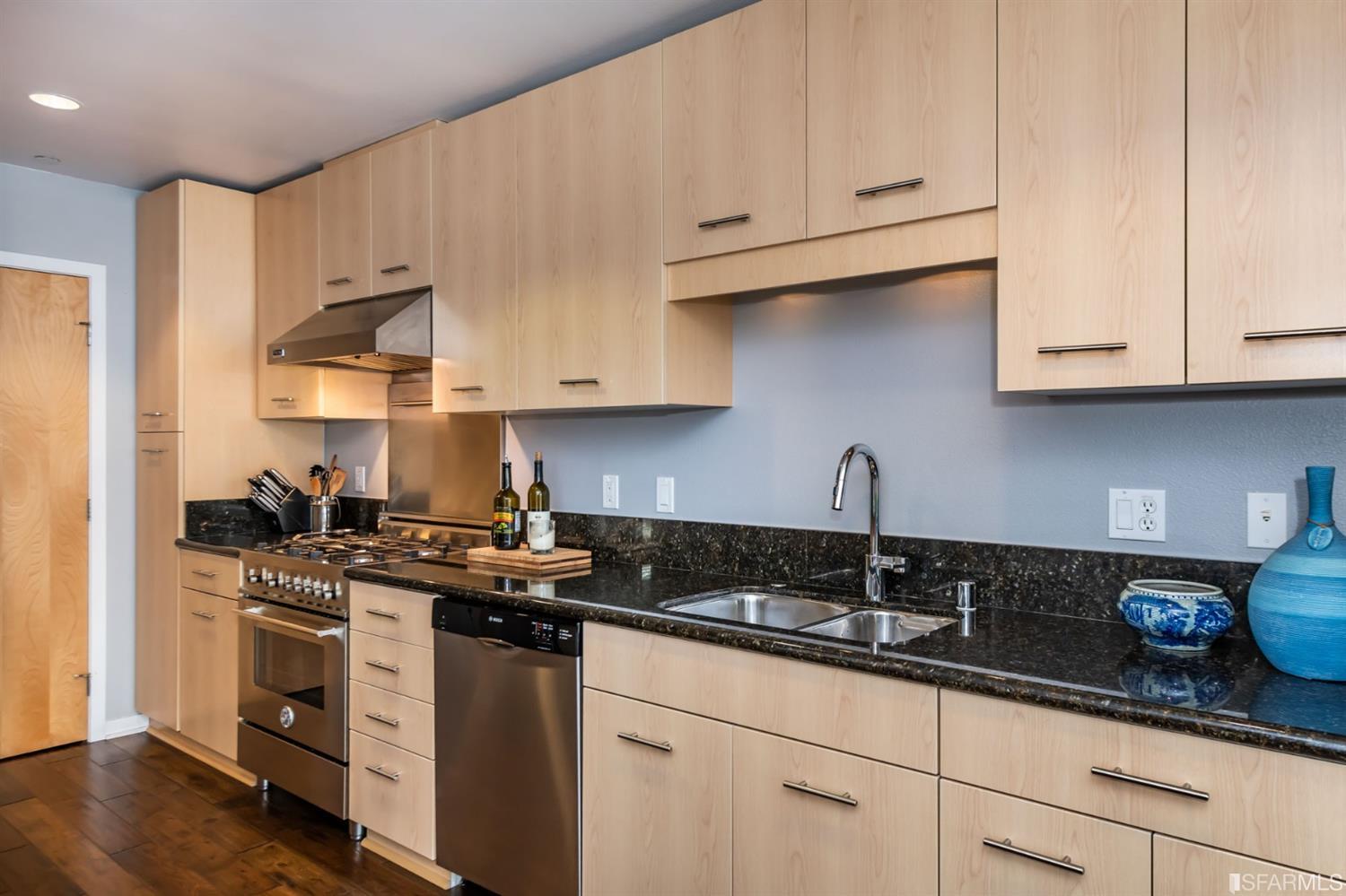 989 20th Street, Unit 466 San Francisco, CA 94107 - Photo 7 of 19