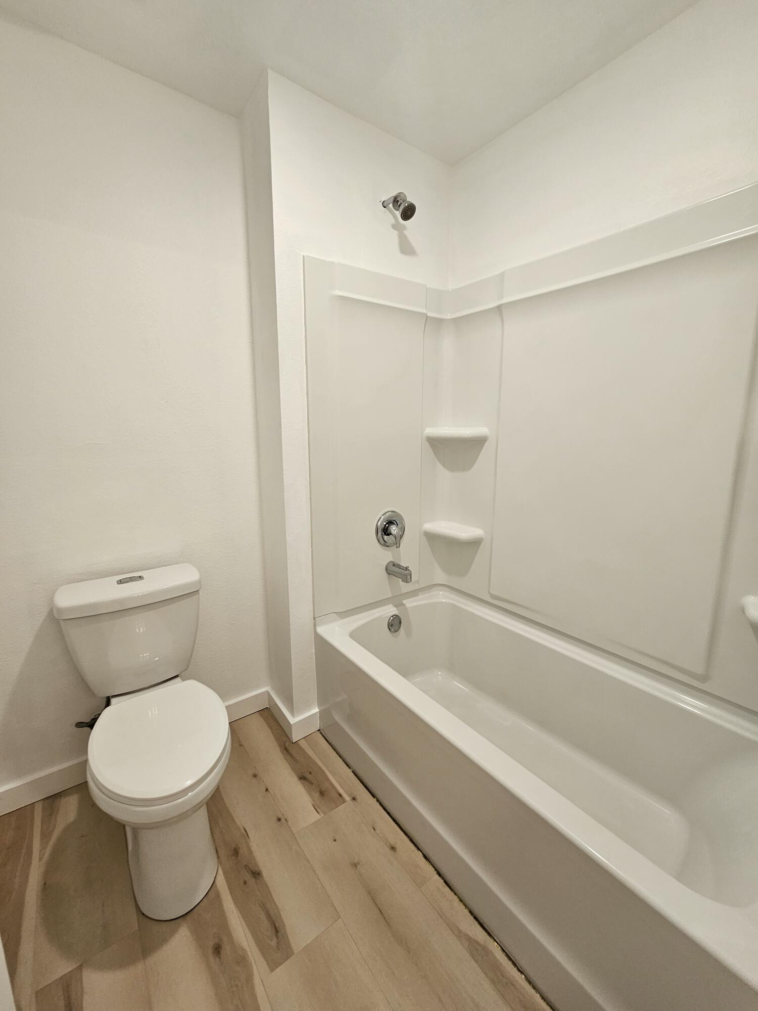 931 Merganser Way Crestview, FL 32539 - Photo 27 of 37 20250917_113407