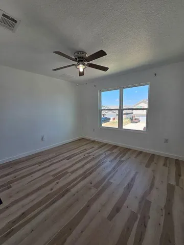 $2,700 | 931 Merganser Way, Crestview, FL 32539