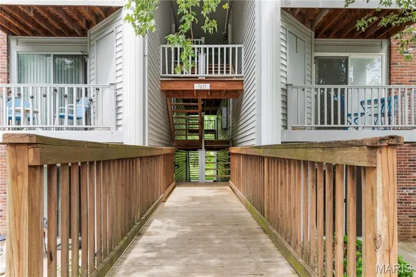 $155,000 | 7611 Triwoods Drive, Unit D, Shrewsbury, MO 63119