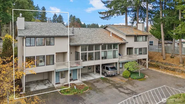 $315,000 | 17303 Spanaway Loop Road South, Unit 7, Spanaway, WA 98387