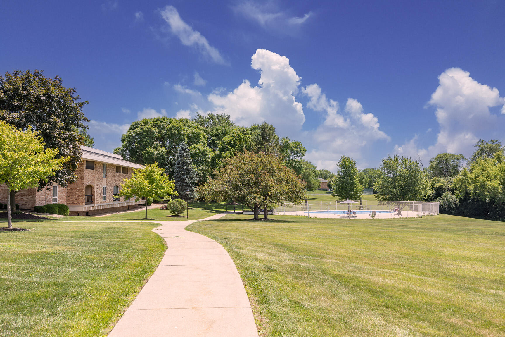 11957 West Appleton Avenue, Unit 9 Milwaukee, WI 53224 - Photo 45 of 52 Grounds