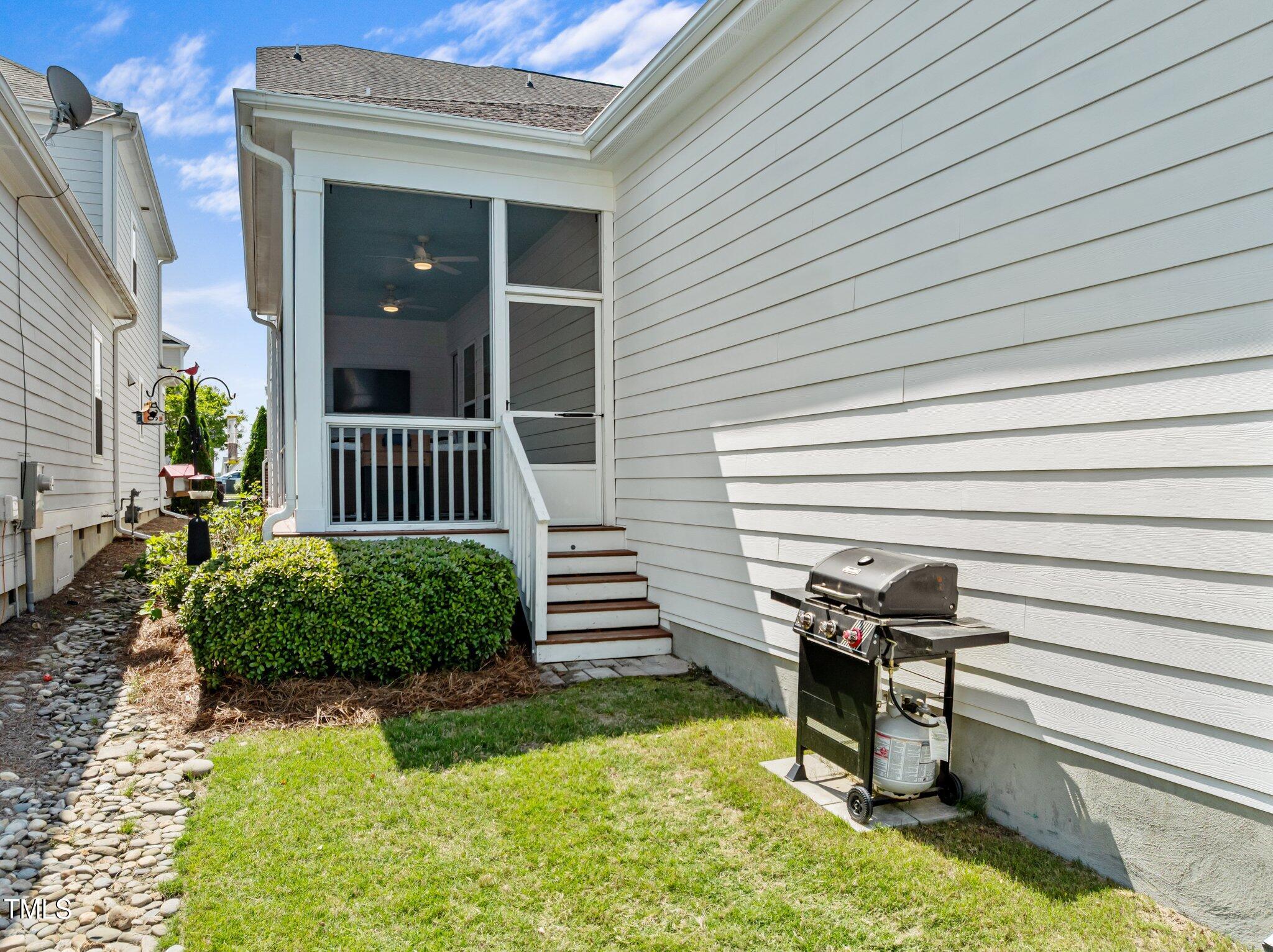 5217 Beckom Street Raleigh, NC 27616 - Photo 34 of 40 37