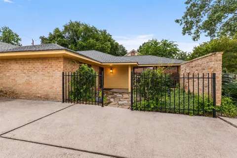$299,000 | 16426 York Minster Drive, Spring, TX 77379