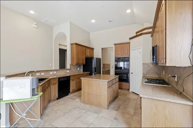 $2,750 | 14775 Holly Leaf Drive, Frisco, TX 75035