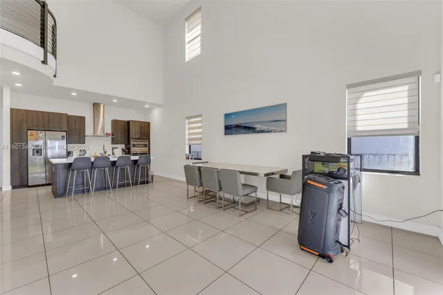 a view of entryway and workspace