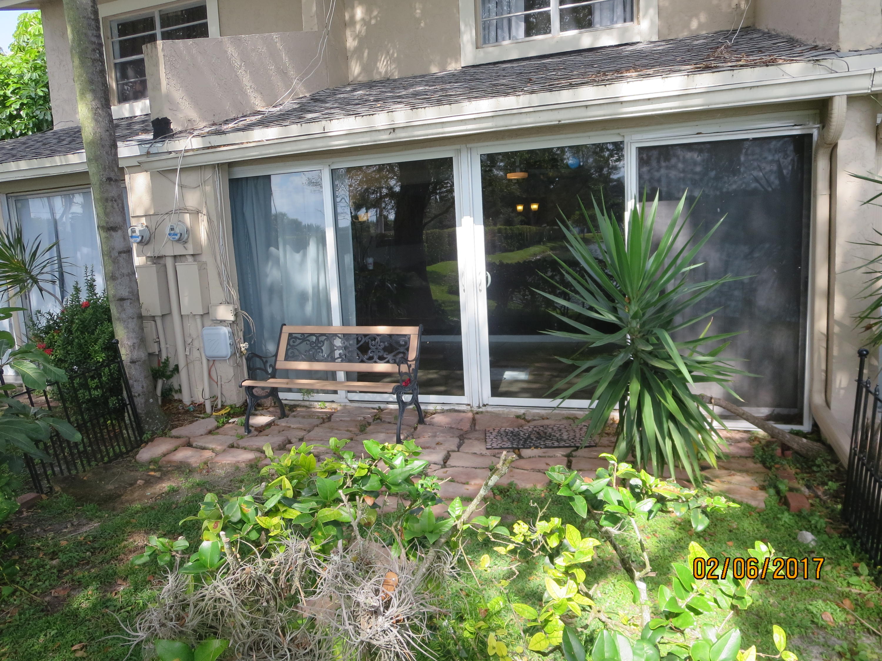 752 Banks Road Coconut Creek, FL 33063 - Photo 2 of 29 IMG_0609