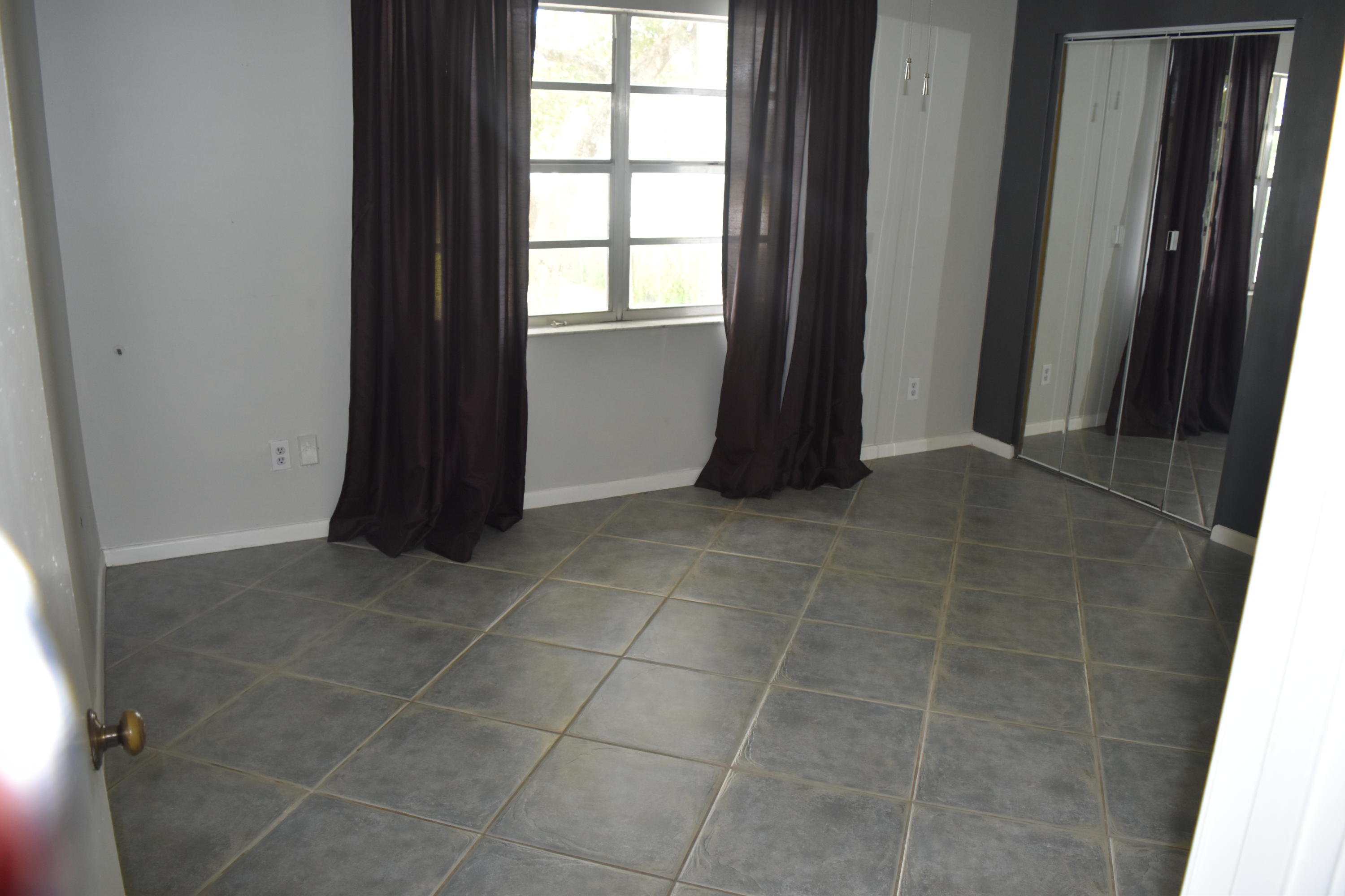 752 Banks Road Coconut Creek, FL 33063 - Photo 21 of 29 DSC_0103
