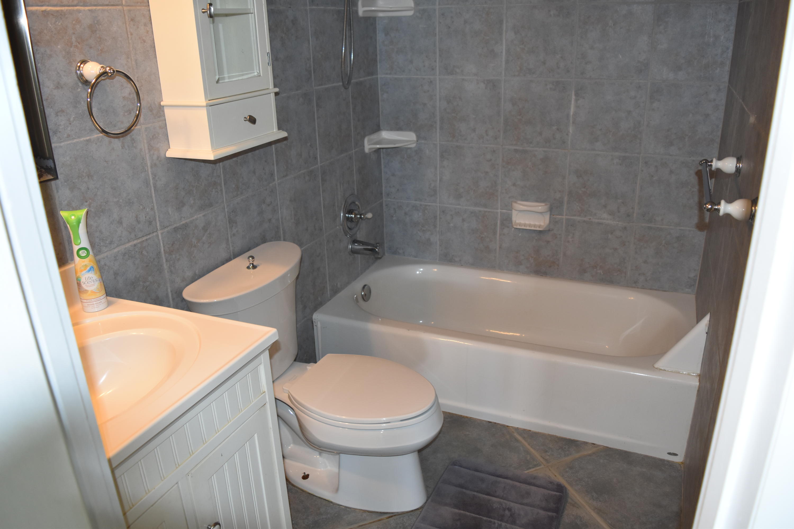 752 Banks Road Coconut Creek, FL 33063 - Photo 24 of 29 DSC_0109