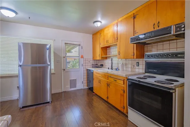 $595,000 | 8841 California Avenue, Riverside, CA 92503