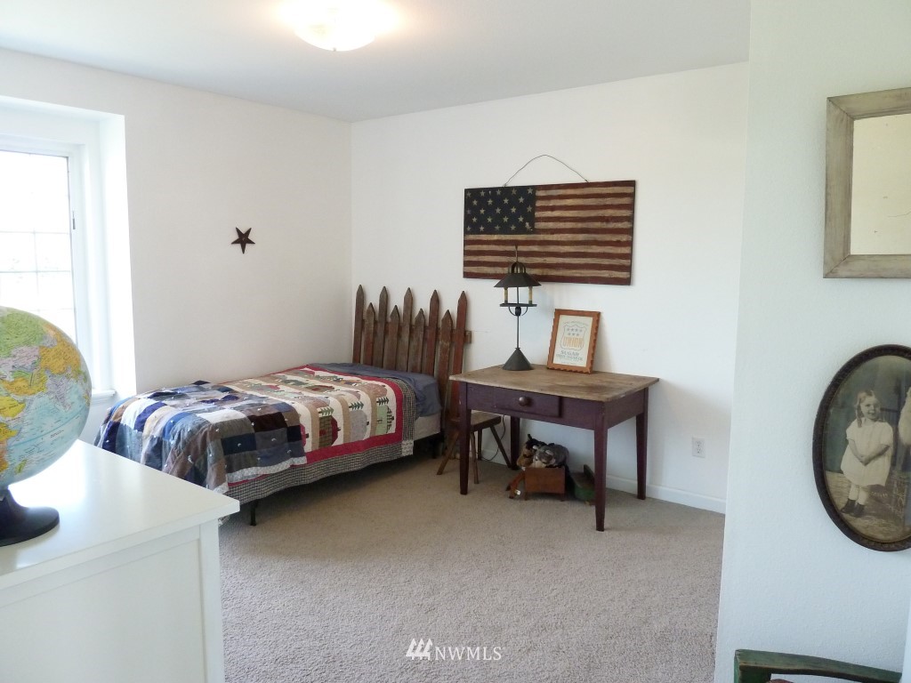 303 South Military Road Winlock, WA 98596 - Photo 11 of 25