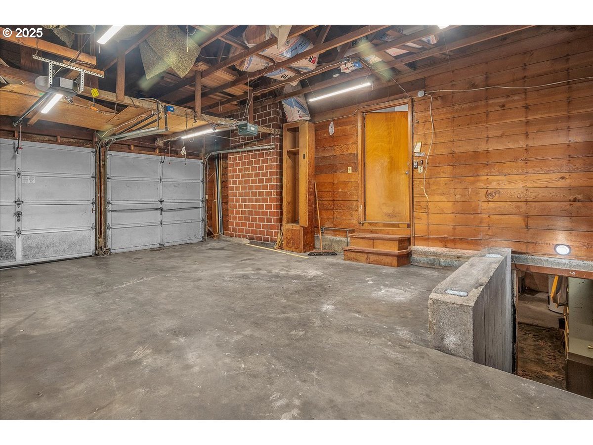 1550 Southeast 4th Street Gresham, OR 97080 - Photo 26 of 38