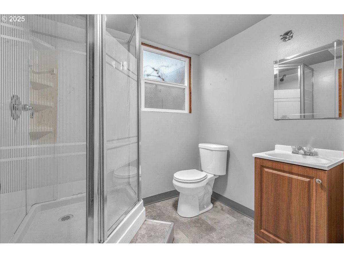 1550 Southeast 4th Street Gresham, OR 97080 - Photo 29 of 38