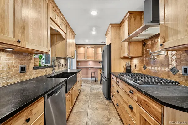 $610,000 | 6685 Upham Street, Arvada, CO 80003